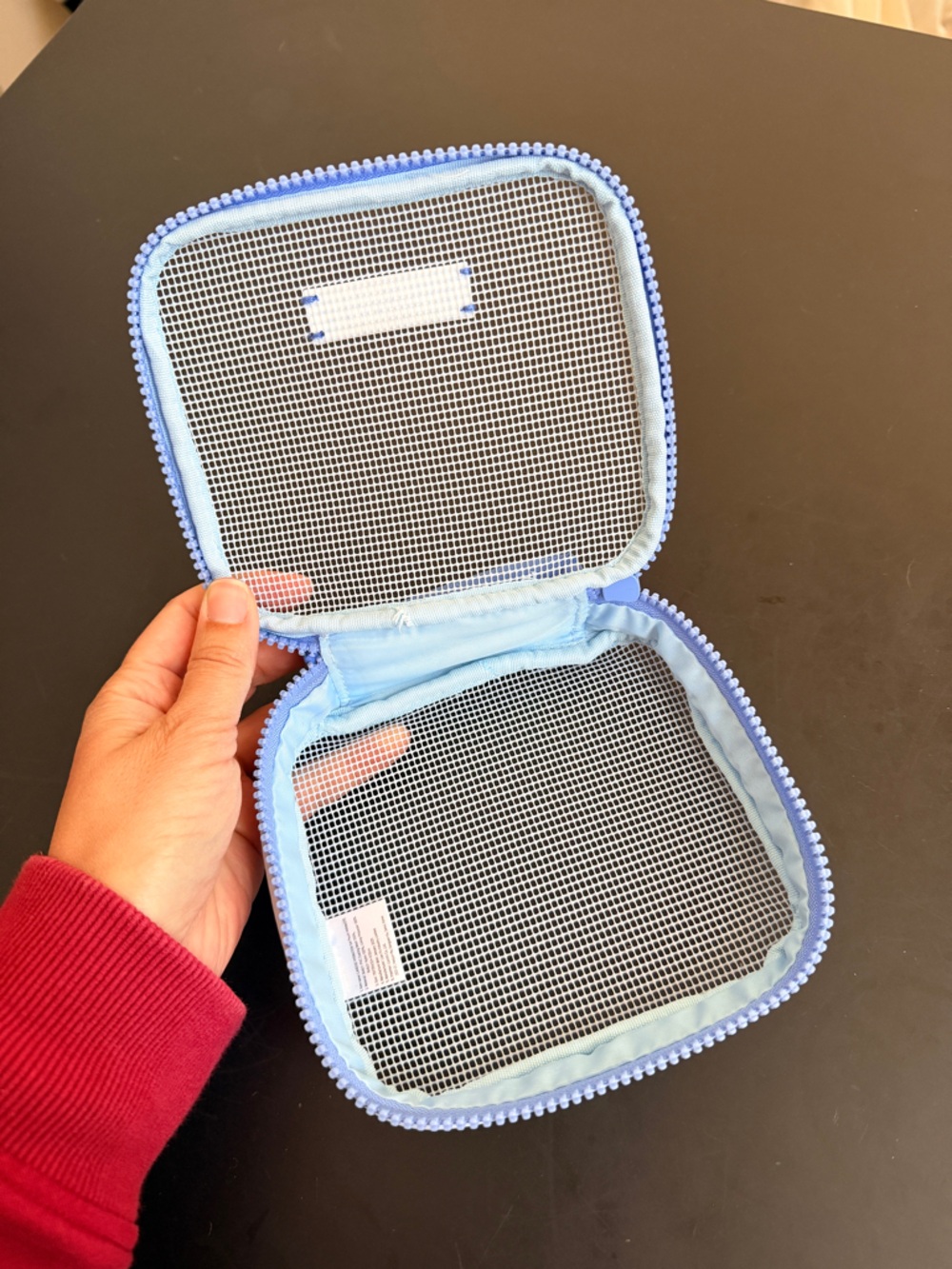 Laneige Mesh Toiletry Bag - Picture 5 of 6